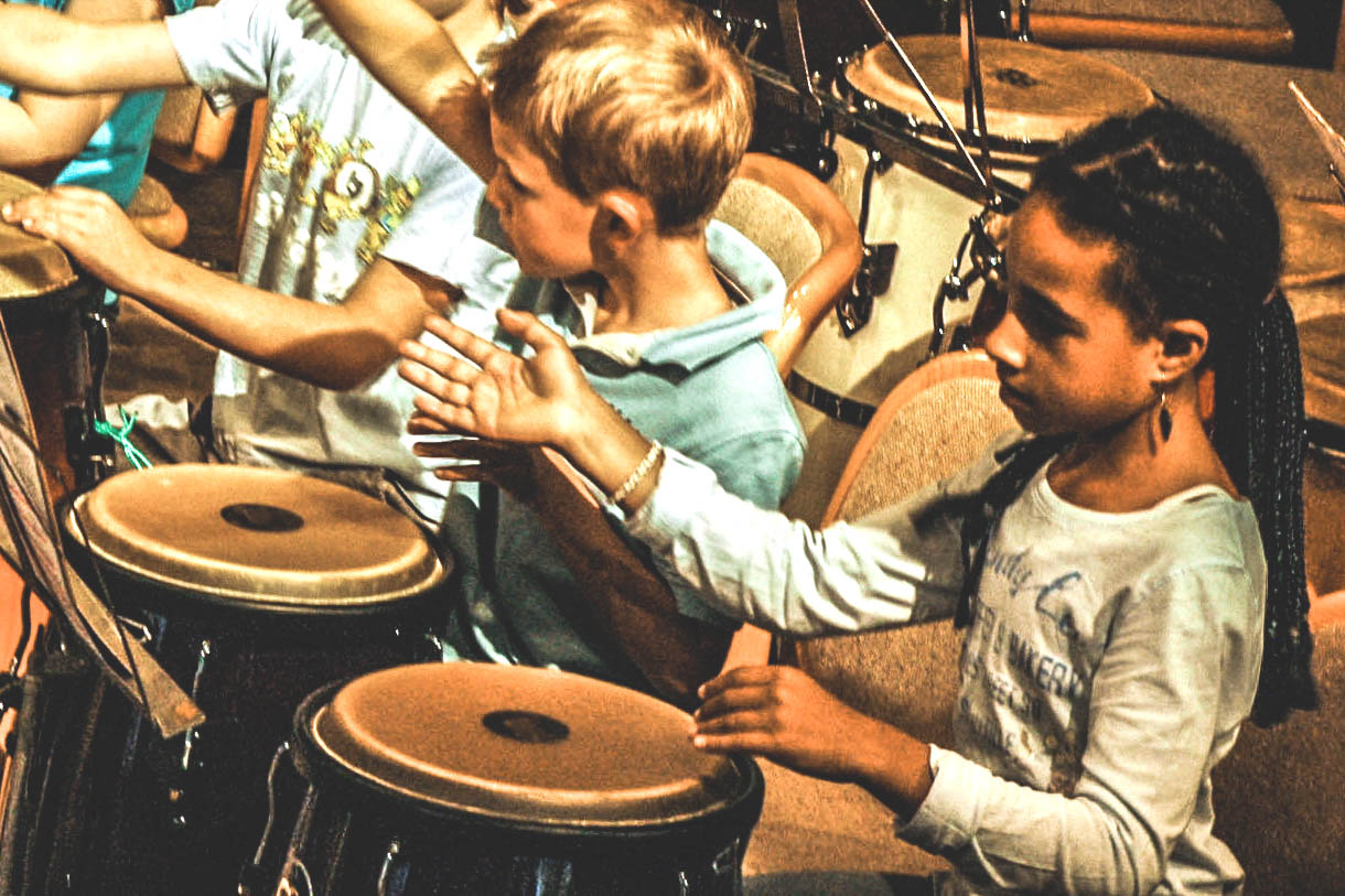 Musik hilft Kindern